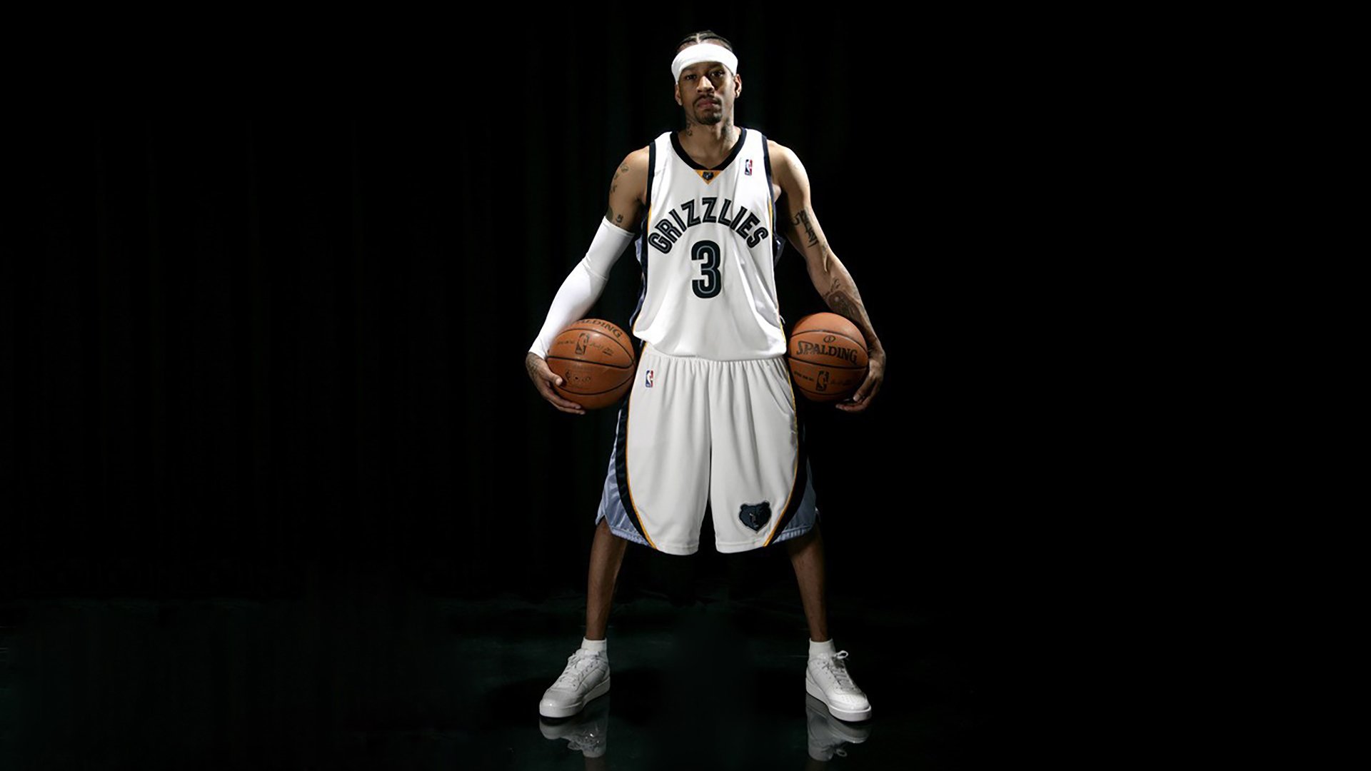 世界杯：摩洛哥队在清真寺集体祷告 感恩创造队史新高度